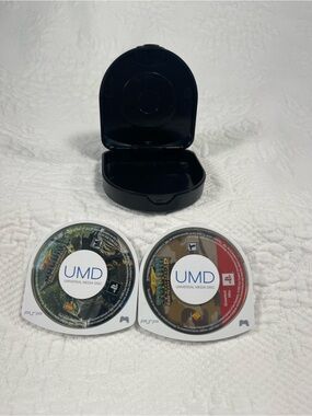 Sony PSP Black UMD Game Case with Two UMD Discs